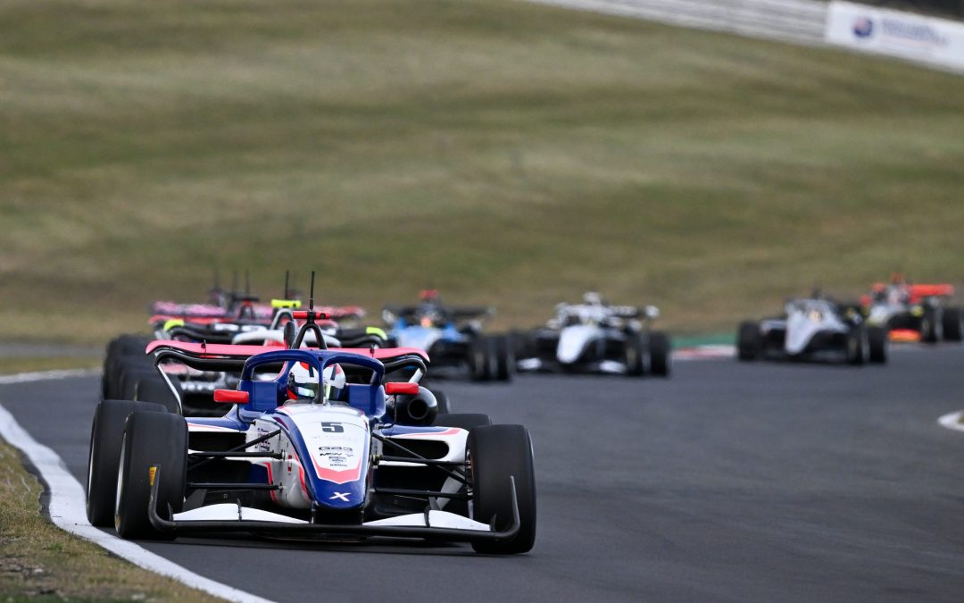 GB3 Championship: Brands Hatch